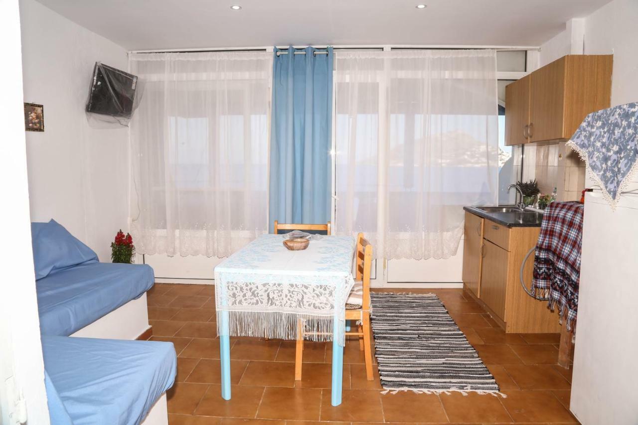 Tony'S Rooms Alinda  Exterior foto