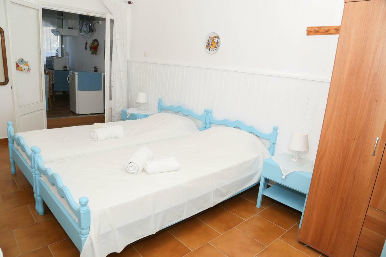 Tony'S Rooms Alinda  Exterior foto