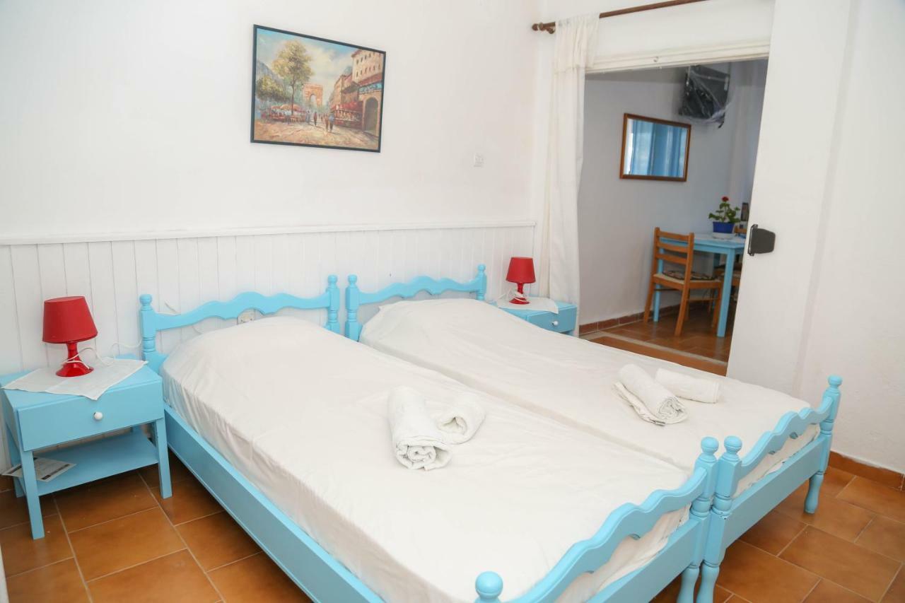 Tony'S Rooms Alinda  Exterior foto