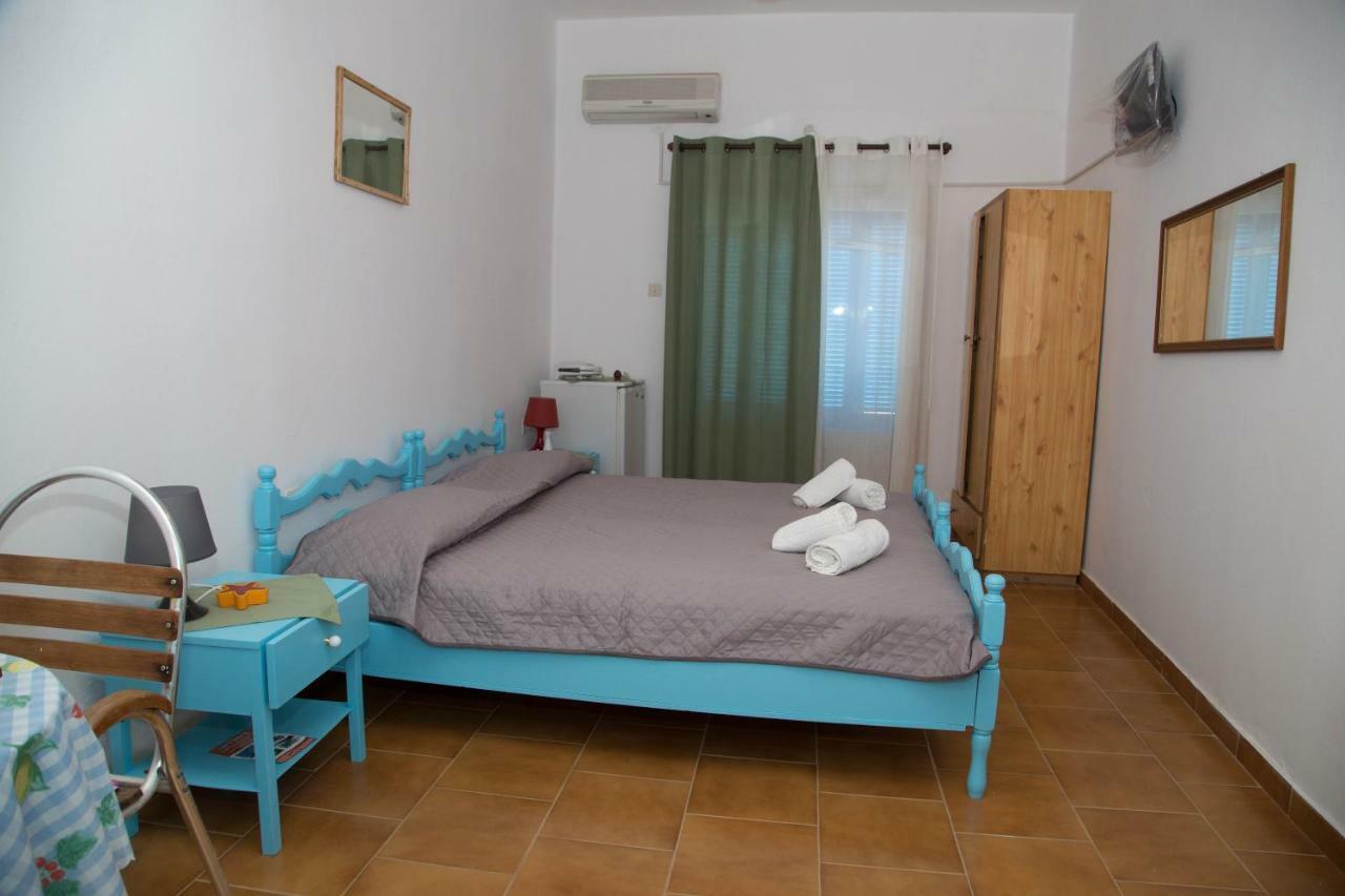 Tony'S Rooms Alinda  Exterior foto